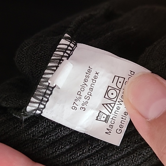 Balloon Sleeve Pearl Cardigan - Picture 5 of 5